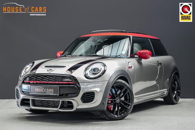 Mini John Cooper Works 2.0 230pk Chili AUTOMAAT |panoramadak|head-up|Harman & Kardon|lederen bekleding|adaptive cruise control|Apple Carplay|dealer onderhouden|18"|