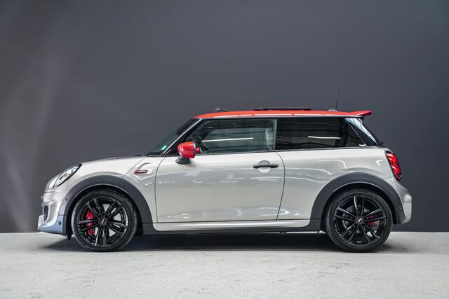 Mini John Cooper Works 2.0 230pk Chili AUTOMAAT |panoramadak|head-up|Harman & Kardon|lederen bekleding|adaptive cruise control|Apple Carplay|dealer onderhouden|18"|