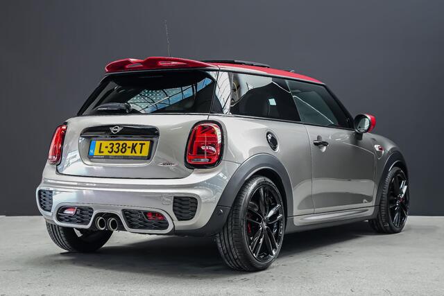 Mini John Cooper Works 2.0 230pk Chili AUTOMAAT |panoramadak|head-up|Harman & Kardon|lederen bekleding|adaptive cruise control|Apple Carplay|dealer onderhouden|18"|