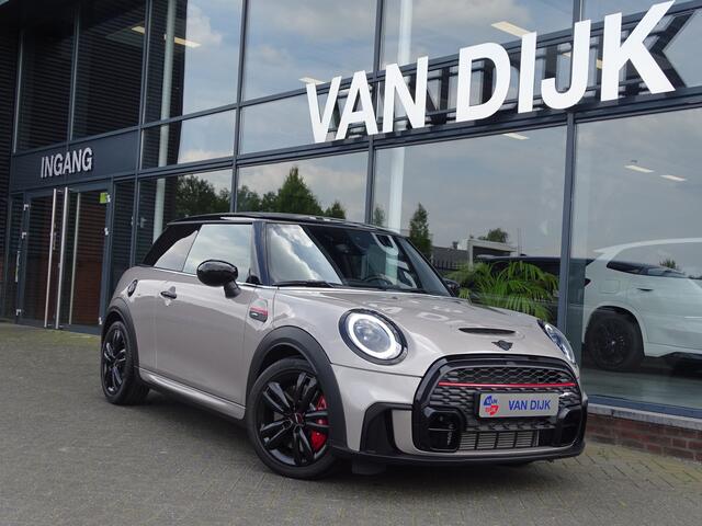 Mini John Cooper Works Mini 2.0 231 pk JCW Pack Kuipstoelen Adaptive Cruis Driv.Ass. Apple CarPlay 17" LM Velgen