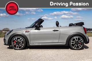 mini-john-cooper-works-mini-cabrio-