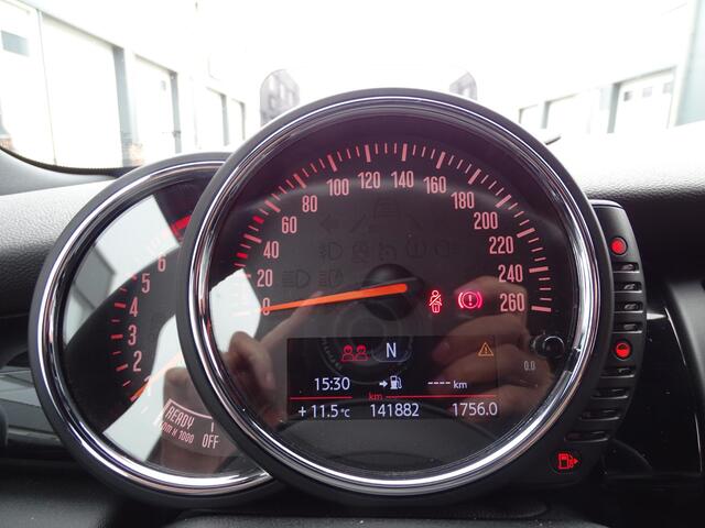 Mini John Cooper Works Mini JCW 1.5 Amsterdam editie, Sport Interieur, Multimedia, Navigatie, Head-up display, 6-bak, Airco/ECC, CruiseControl, LM-velgen, Parkeersensoren