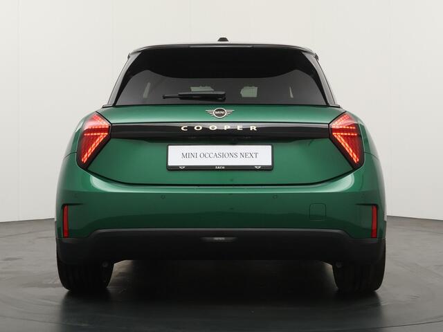 Mini John Cooper Works E Cooper M 40.7 kWh | Stuur- Stoelverwarming | Achteruitrijcamera |