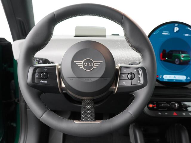Mini John Cooper Works E Cooper M 40.7 kWh | Stuur- Stoelverwarming | Achteruitrijcamera |