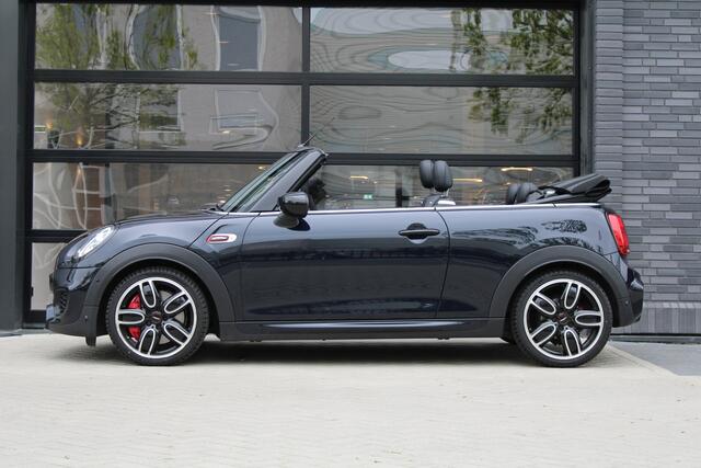Mini John Cooper Works Mini Cabrio 2.0 Chili | NAP | BTW | HARMAN KARDON | HUD | ACC | SFEERVERL | KEYLESS