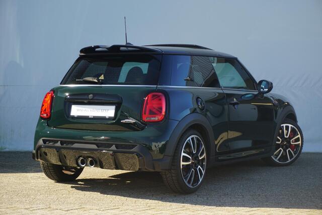 Mini John Cooper Works 3-Deurs Classic / 18'' LM Velgen / Harman Kardon / Schuif- kanteldak /