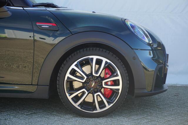 Mini John Cooper Works 3-Deurs Classic / 18'' LM Velgen / Harman Kardon / Schuif- kanteldak /