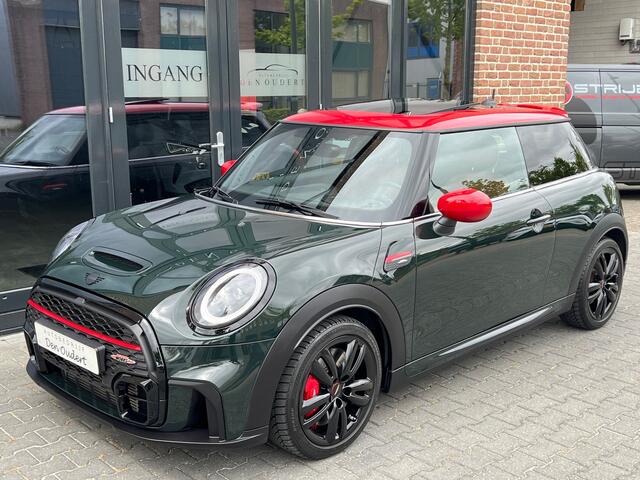 Mini John Cooper Works Mini 2.0 AUT PANO / CARPLAY / LEDER CHESTER MALT 2021