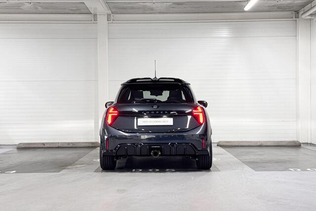 Mini John Cooper Works 3-deurs JCW XL | Panoramadak | Stuurwielverwarming | Harman/Kardon