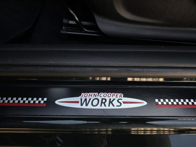 Mini John Cooper Works 2.0 Cooper /Apple Carplay/Panodak/Schaalstoelen/H&K Audio/HUD/Stoelverw./Parkeersens.V+A/Navi/18''LMV/(MET GARANTIE*)