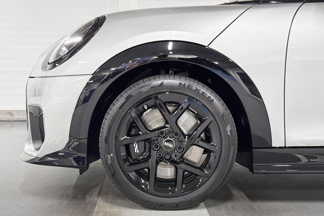 Mini John Cooper Works 3-deurs C Cooper | John Cooper Works uitvoering | 17" JCW Sprint Spoke Black