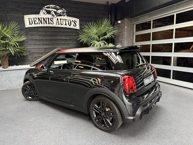 Mini John Cooper Works Mini 2.0 S Trim Resolute Go Edition