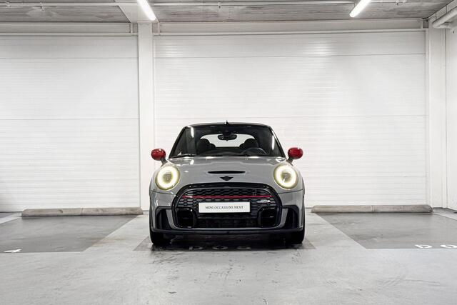Mini John Cooper Works Cabrio | Harman Kardon | Head-Up Display | Adaptieve Cruise Control | 18" JCW Circuit Spoke