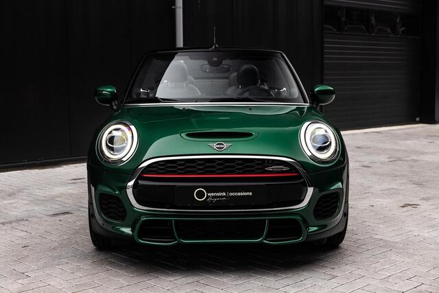 Mini John Cooper Works Mini Cabrio 2.0 Chili | 231pk | Harman/Kardon | Adaptieve Cruise Control | Sfeerverlichting | Sportstoelen | Union Jack Achterlichten | HUD | Groot Navigatie |