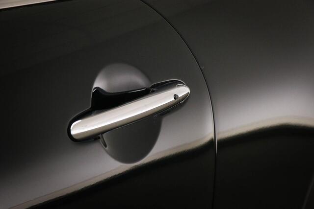 Mini John Cooper Works Mini 2.0 Chili | DRIVER ASSISTANCE PACK | PANORAMADAK | HEAD UP | DAB | APPLE