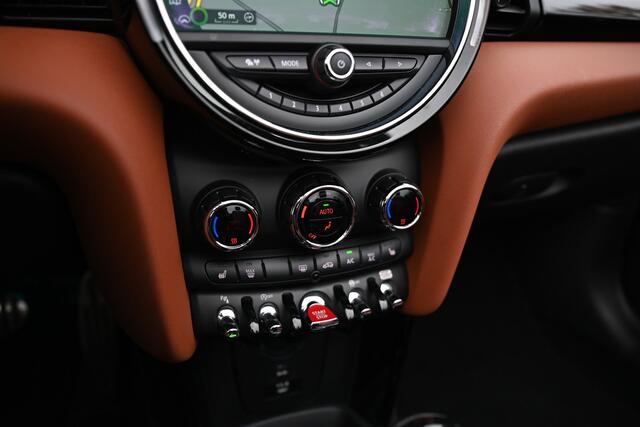 Mini John Cooper Works Cabrio S JCW Automaat / Achteruitrijcamera / Comfort Access / LED / Harman-Kardon / Park Assistant / Stoelverwarming