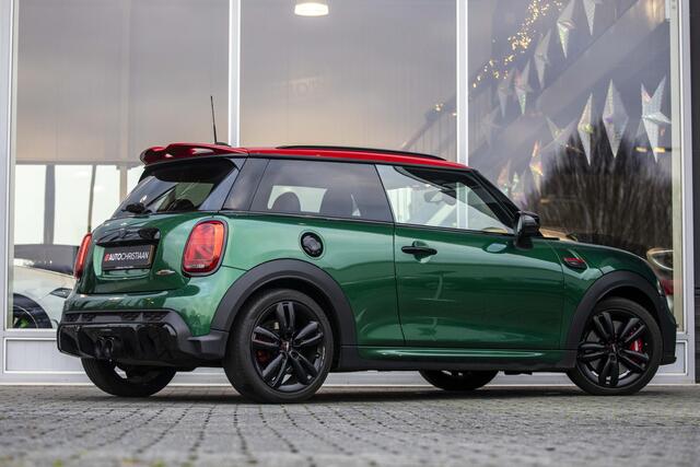 Mini John Cooper Works Mini 2.0 JCW Pack | Pano | Camera