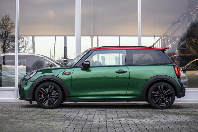 Mini John Cooper Works Mini 2.0 JCW Pack | Pano | Camera