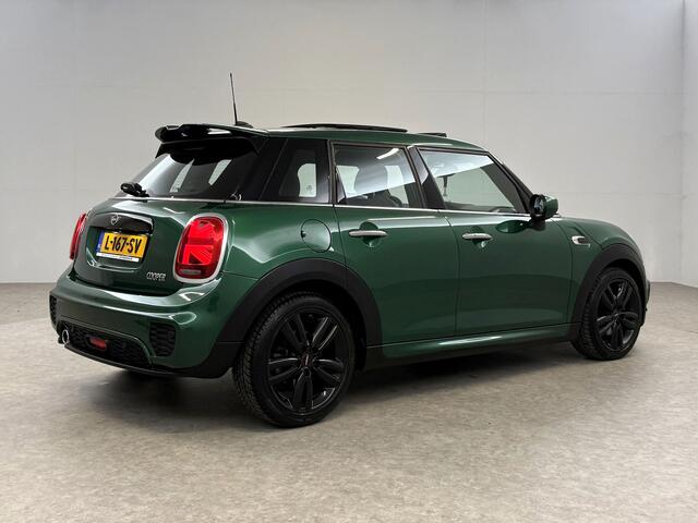 Mini John Cooper Works 1.5 Cooper JCW | Pano | Virtual | Sfeer | Carplay | Cruise | Stoelverw. | Navi | Parkeersens.