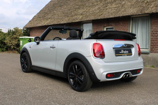 Mini John Cooper Works Mini Cabrio 2.0 S 192Pk JCW AUTOMAAT XENON UNION JACK NAVI ECC 96000KM!!!