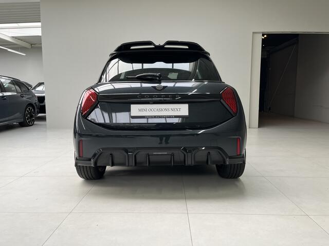 Mini John Cooper Works 3-deurs C Cooper M | 17" | Comfort Acces | Panorama | Stoel/Stuurverwarming | Head-up