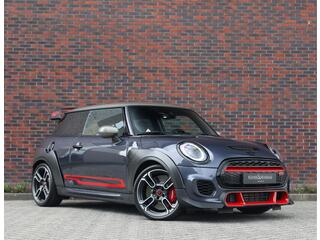mini-john-cooper-works-mini-gp--1-
