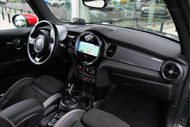 Mini John Cooper Works Hatchback Automaat / Sportstoelen / Comfort Access / Stoelverwarming / Adaptieve LED / Head-Up / Cruise Control