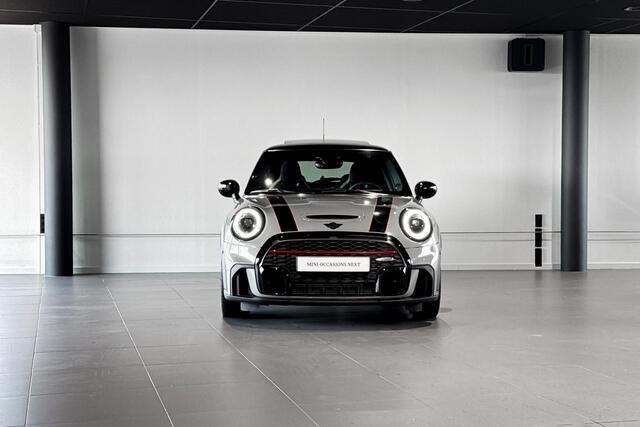 Mini John Cooper Works 3-deurs 2.0 JCW Pack | Glazen Panoramadak | Comfort Access | Harman Kardon | Head-Up Display |