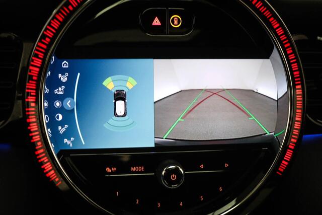 Mini John Cooper Works 3-Deurs 2.0 Classic | PRIMIUM PLUS PACK | MINI YOURS LEDER | PANORAMADAK | HEAD UP | STUURVERWARMING | DRAADLOZE LADER | 18"