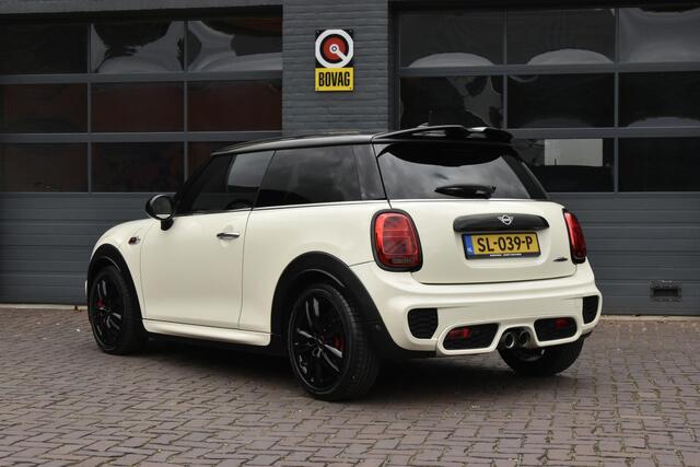Mini John Cooper Works 3-Deurs 2.0 Chili