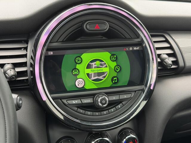 Mini John Cooper Works 3-Deurs 1.5 JCW | NL-auto/1e eign./Pano-schuifdak/harman&kardon/Apple Carplay/Keyless