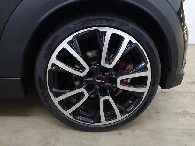 Mini John Cooper Works Cabrio 2.0 JCW | 231 pk | Rebel Green | Active Cruise Control (ACC) | Leder