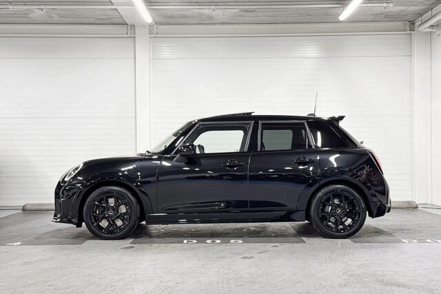 Mini John Cooper Works 5-deurs Cooper M | 17 inch John Cooper Works Sprint Spoke black | Opruimingsvoordeel
