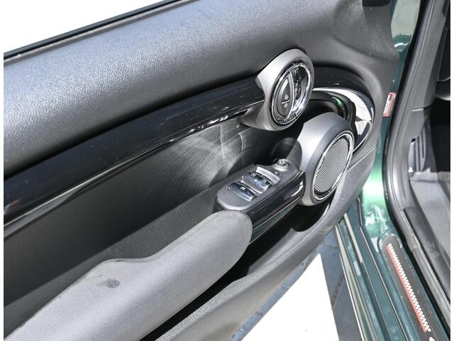 Mini John Cooper Works Cabrio 2.0 Chili