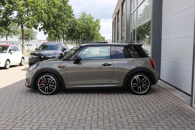 Mini John Cooper Works 2.0 JCW 231PK CHILI AUT/ORIG.NL/PANO/HK/A.CARPLAY/HEADUP/18