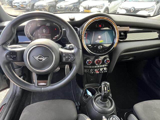 Mini John Cooper Works 3-Deurs 1.5 Cooper | Automaat | Climate Control | Cruise Control | Parkeersensoren achter