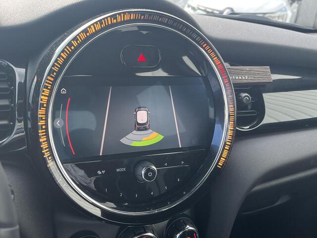 Mini John Cooper Works 3-Deurs 1.5 Cooper | Automaat | Climate Control | Cruise Control | Parkeersensoren achter