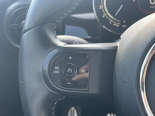 Mini John Cooper Works 3-Deurs 1.5 Cooper | Automaat | Climate Control | Cruise Control | Parkeersensoren achter