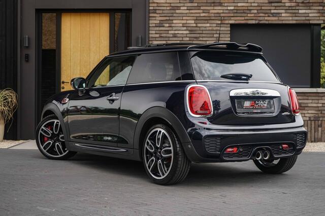 Mini John Cooper Works 2.0 231PK JCW Chili/Pano/Head-up/ACC/HarmannK/Yours