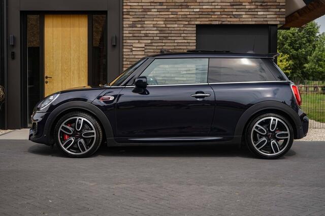 Mini John Cooper Works 2.0 231PK JCW Chili/Pano/Head-up/ACC/HarmannK/Yours