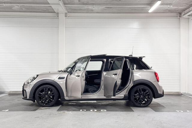 Mini John Cooper Works 5-Deurs Cooper | Harman/Kardon | Panoramadak |