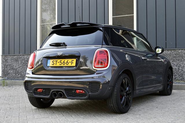 Mini John Cooper Works 3-Deurs 2.0 Chili Rijklaarprijs-Garantie Panorama dak Led Camera Apple Carplay Airco