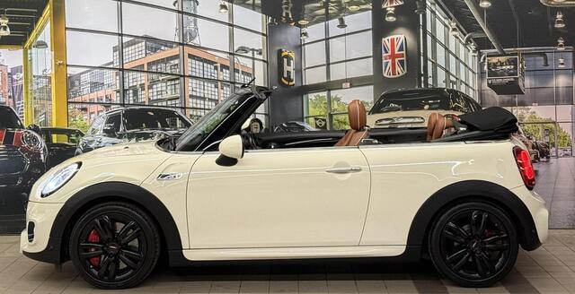 Mini John Cooper Works S CABRIO JCW-pakket AUT LEDER NAVI CAMERA 1e eig