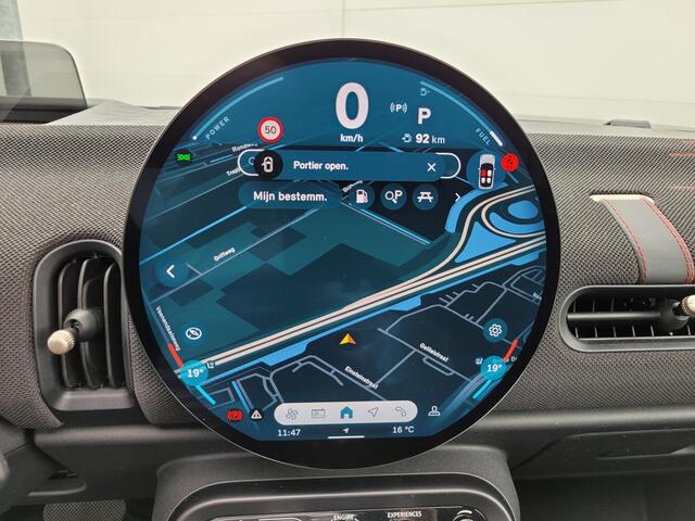 Mini John Cooper Works 1.5 C Cooper M | JCW | Pano | Winter Pack | Head-Up-Display | NL-Auto!