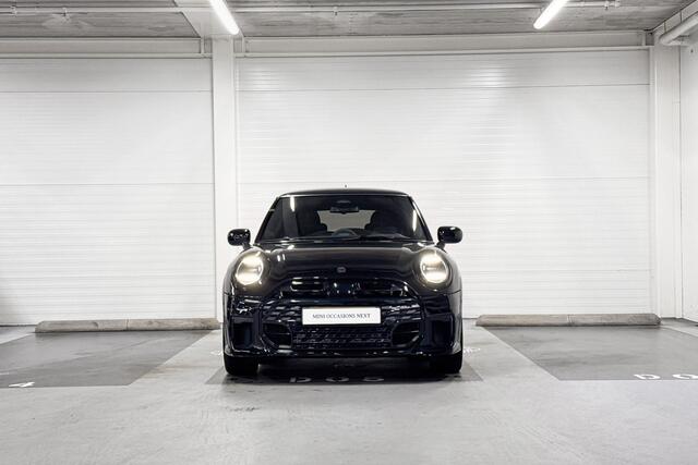 Mini John Cooper Works 3-deurs C Cooper | Pakket M | Comfort Access | Harman\Kardon | Stuurwielverwarming |