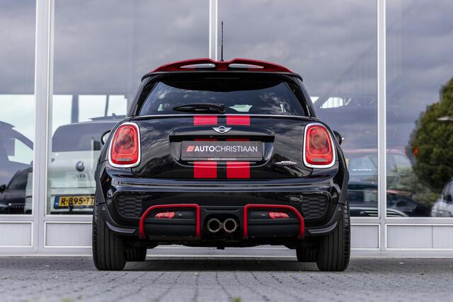 Mini John Cooper Works 3-Deurs 2.0 Chili | Pro uitlaat | Harman Kardon | NL Auto