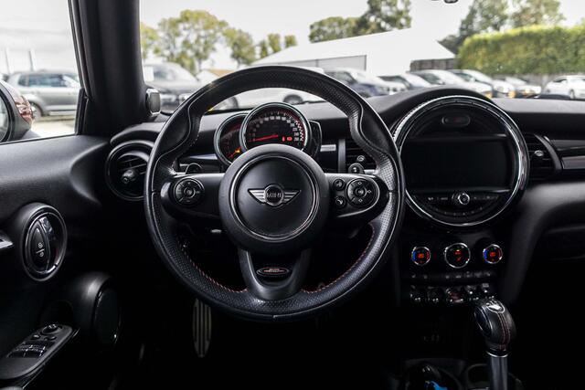 Mini John Cooper Works 3-Deurs 2.0 Chili | Pro uitlaat | Harman Kardon | NL Auto