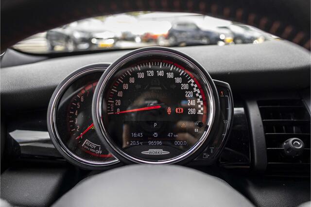 Mini John Cooper Works 3-Deurs 2.0 Chili | Pro uitlaat | Harman Kardon | NL Auto