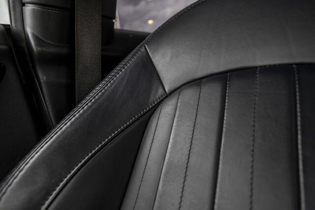Mini John Cooper Works 3-Deurs 2.0 Chili | Pro uitlaat | Harman Kardon | NL Auto