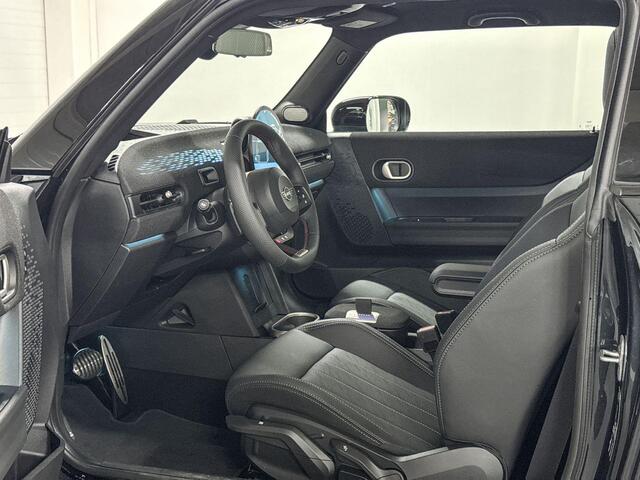 Mini John Cooper Works 3-Deurs JCW | Pakket L | Panoramadak | Harman/Kardon | Stuurwielverwarming |